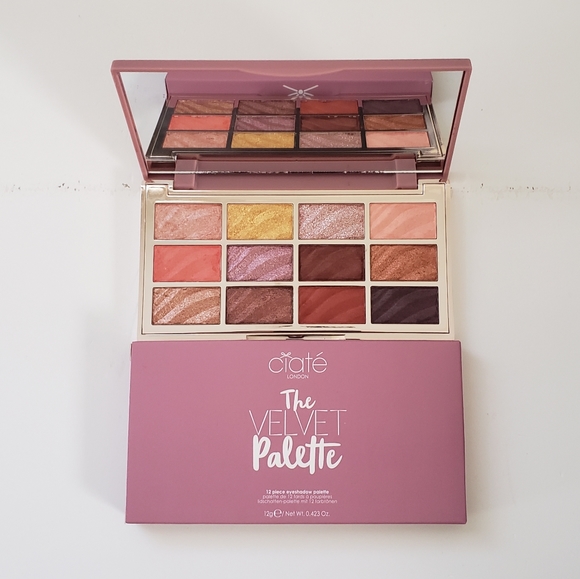 💚2/$20 Ciate London The Velvet Eyeshadow Palette - Picture 1 of 7